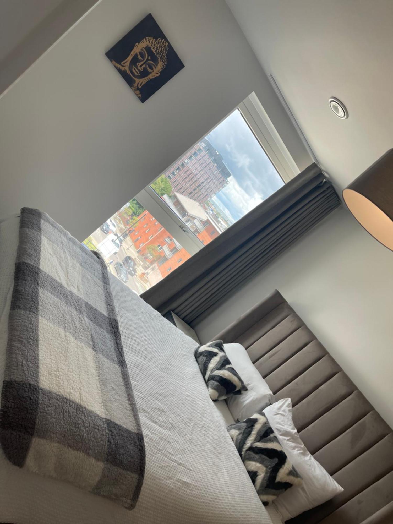 Modern 2 Bedroom City Centre Apartment W Balcony Manchester Exteriér fotografie